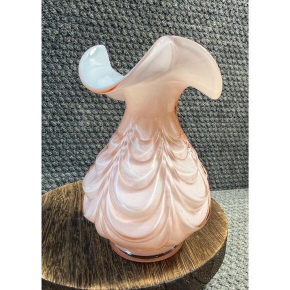 Fenton Vase Drapery Light Pink Ruffled Glass 6" - Picture 2 of 6